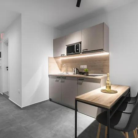 Appartamento P30, Nilie Hospitality Mgmt