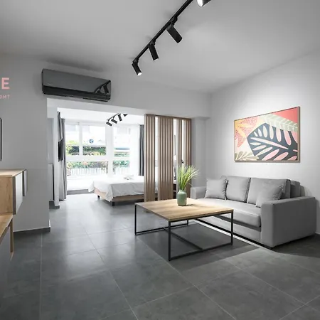 P30, Nilie Hospitality Mgmt Apartment